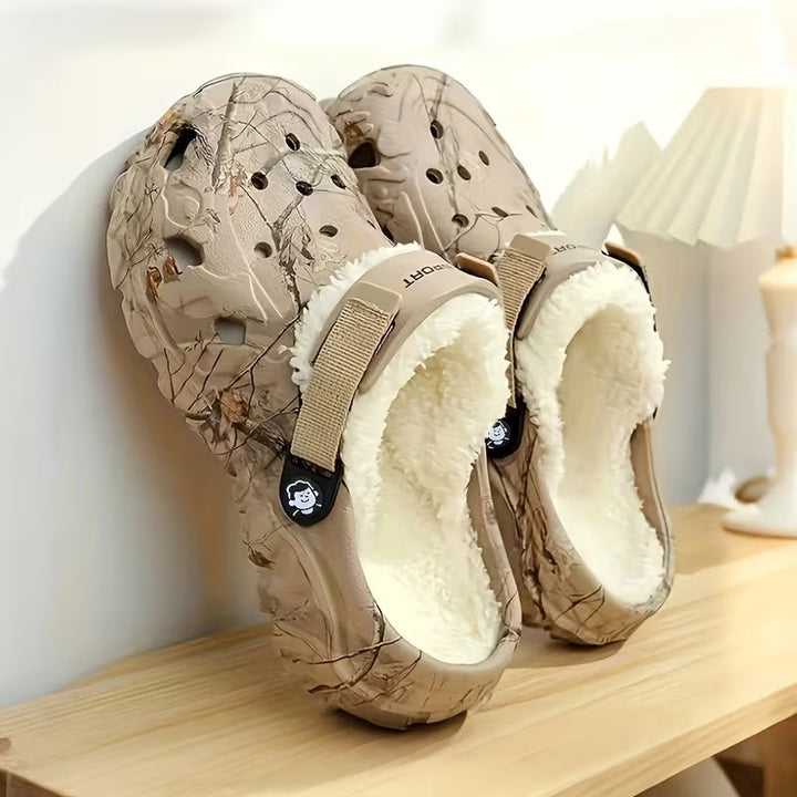 Sjoukje – Mit Fleece Gefütterte Clogs im Camouflage Schau mit Verstellbaren Riemen