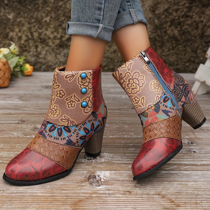 Marylin - Kurze Stiefel Mit Klobigem Absatz