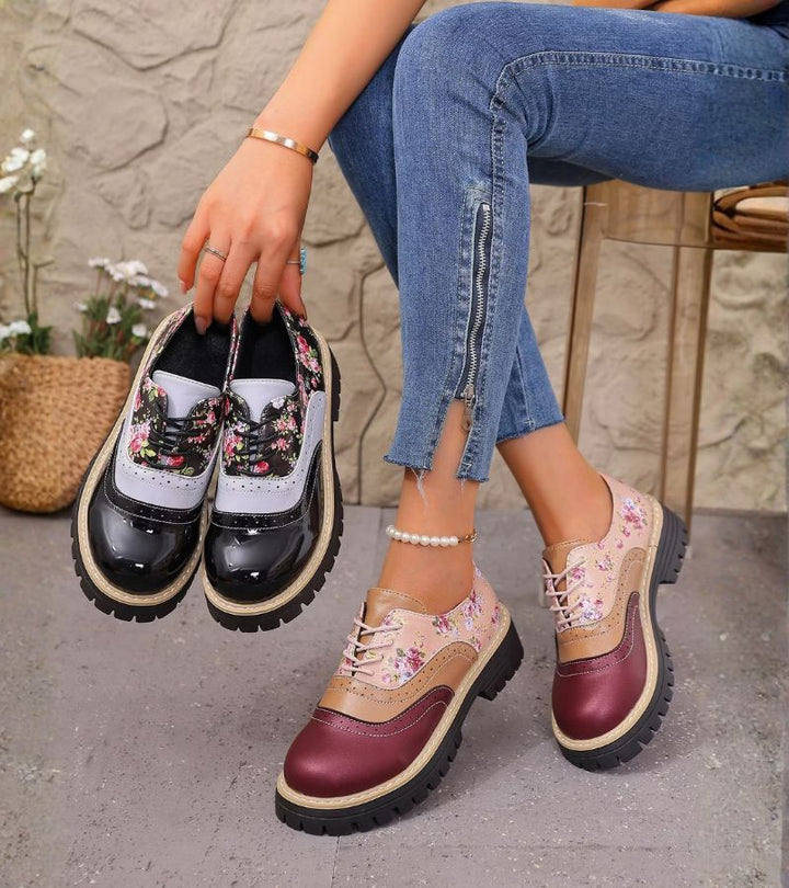 Kiela – Oxford-Schuhe Mit Blumenmuster Und Klobiger Profilsohle