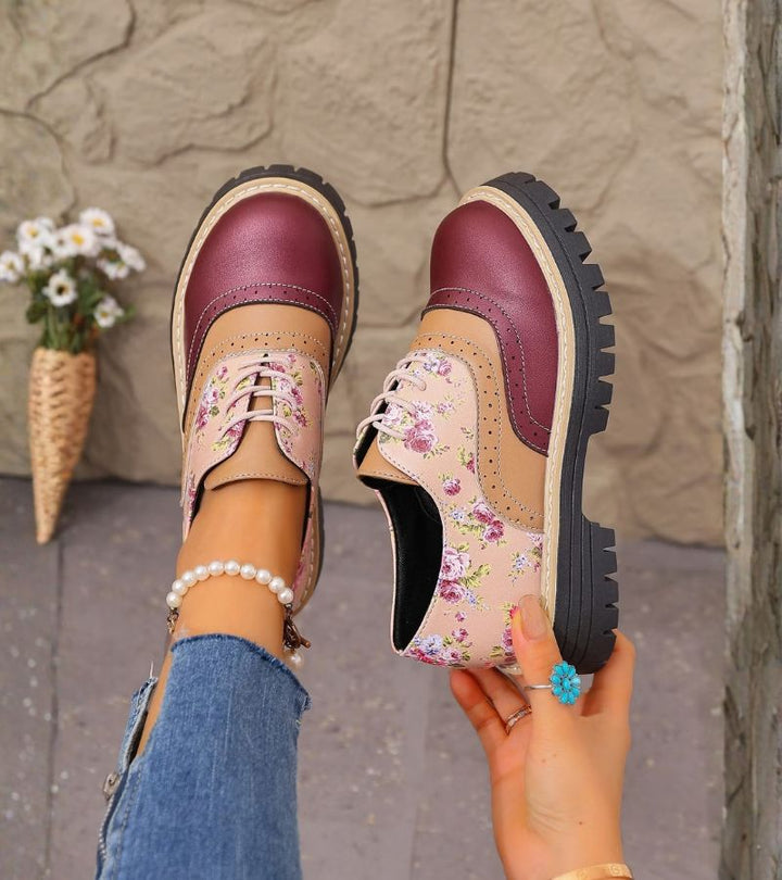 Kiela – Oxford-Schuhe Mit Blumenmuster Und Klobiger Profilsohle