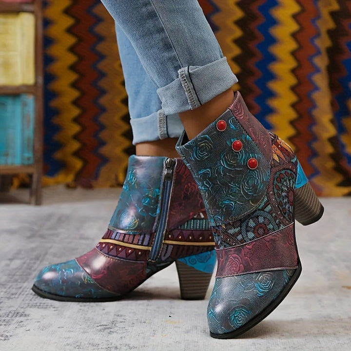 Marylin - Kurze Stiefel Mit Klobigem Absatz