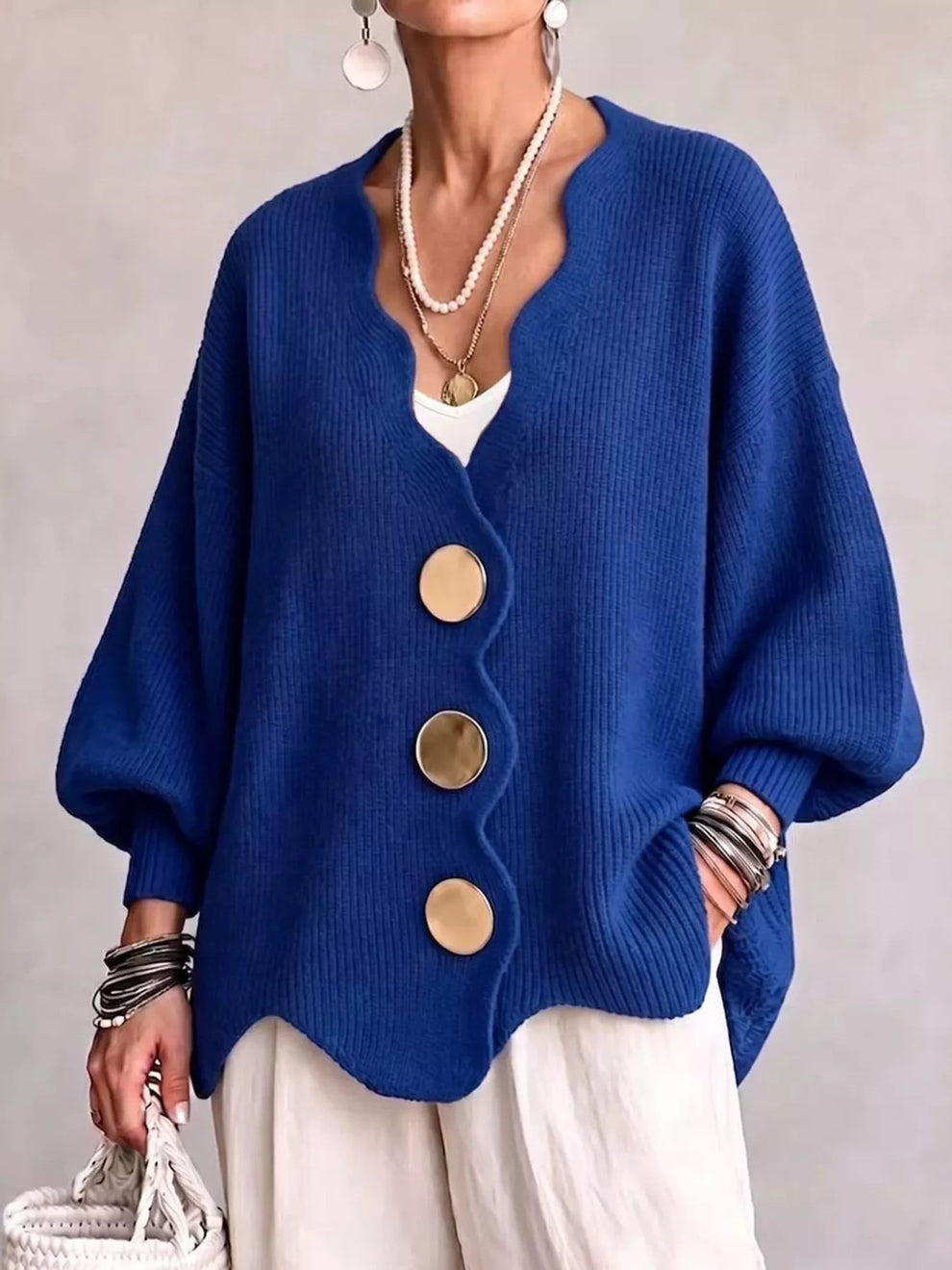 Gilian – Strickjacke Mit Knopfleiste Und Wellenrand
