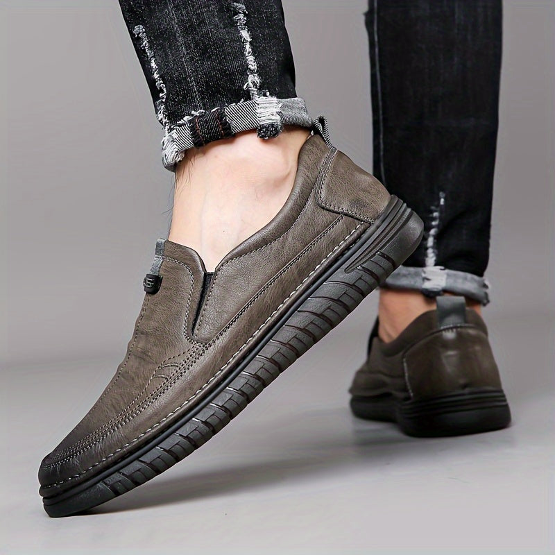 Faran – Slipper mit Ziernähten Und Strukturierter Sohle