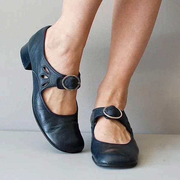 Lois - Schuhe Mit Einer Schnalle
