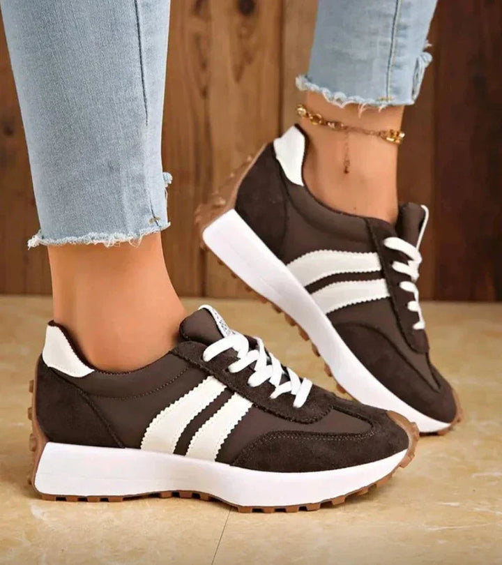Jonara – Turnschuh Im Retro-Stil Mit Plateausohle