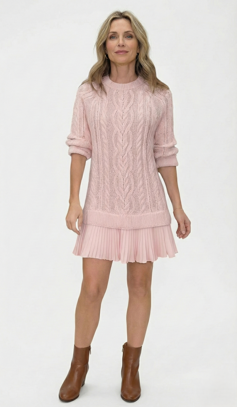 Dilin – Strickkleid Mit Zopfmuster