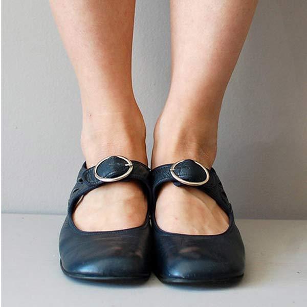 Lois - Schuhe Mit Einer Schnalle