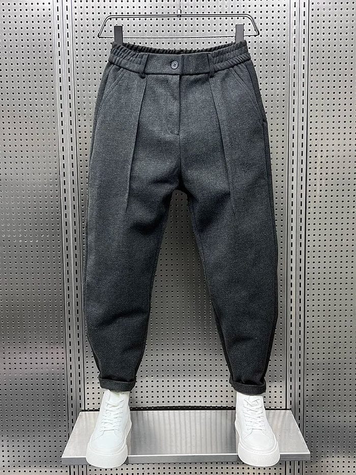 Lizandro – Hoch Taillierte, Plissierte, Konisch Zulaufende Hose