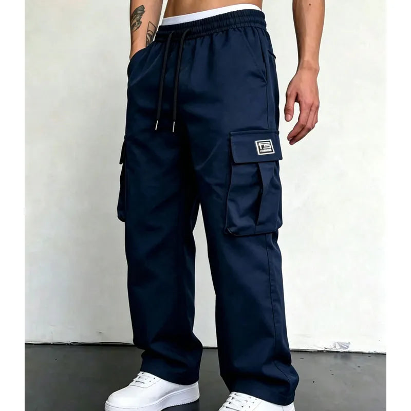Nesham – Cargohose mit Kordelzug in der Taille und Taschen