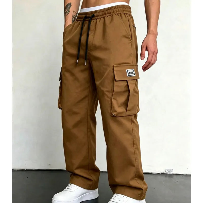 Nesham – Cargohose mit Kordelzug in der Taille und Taschen