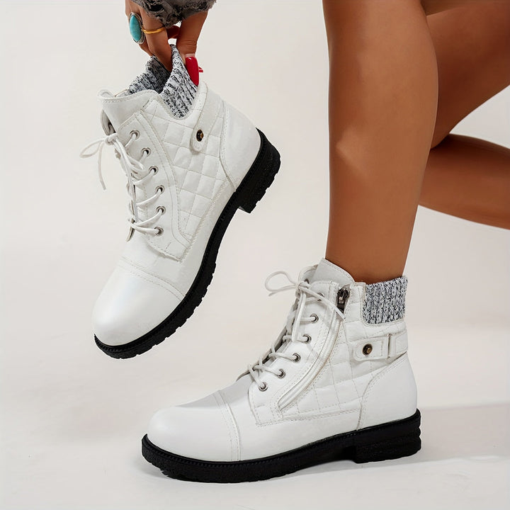 Alfrida – Stiefeletten Mit Schnürung Und Gestrickten Bündchen