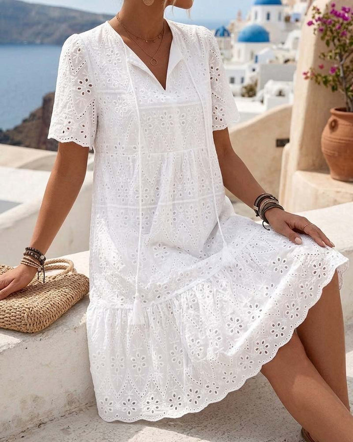 Aphinya – Durchbrochenes Kleid MIT Kurzen Ärmeln