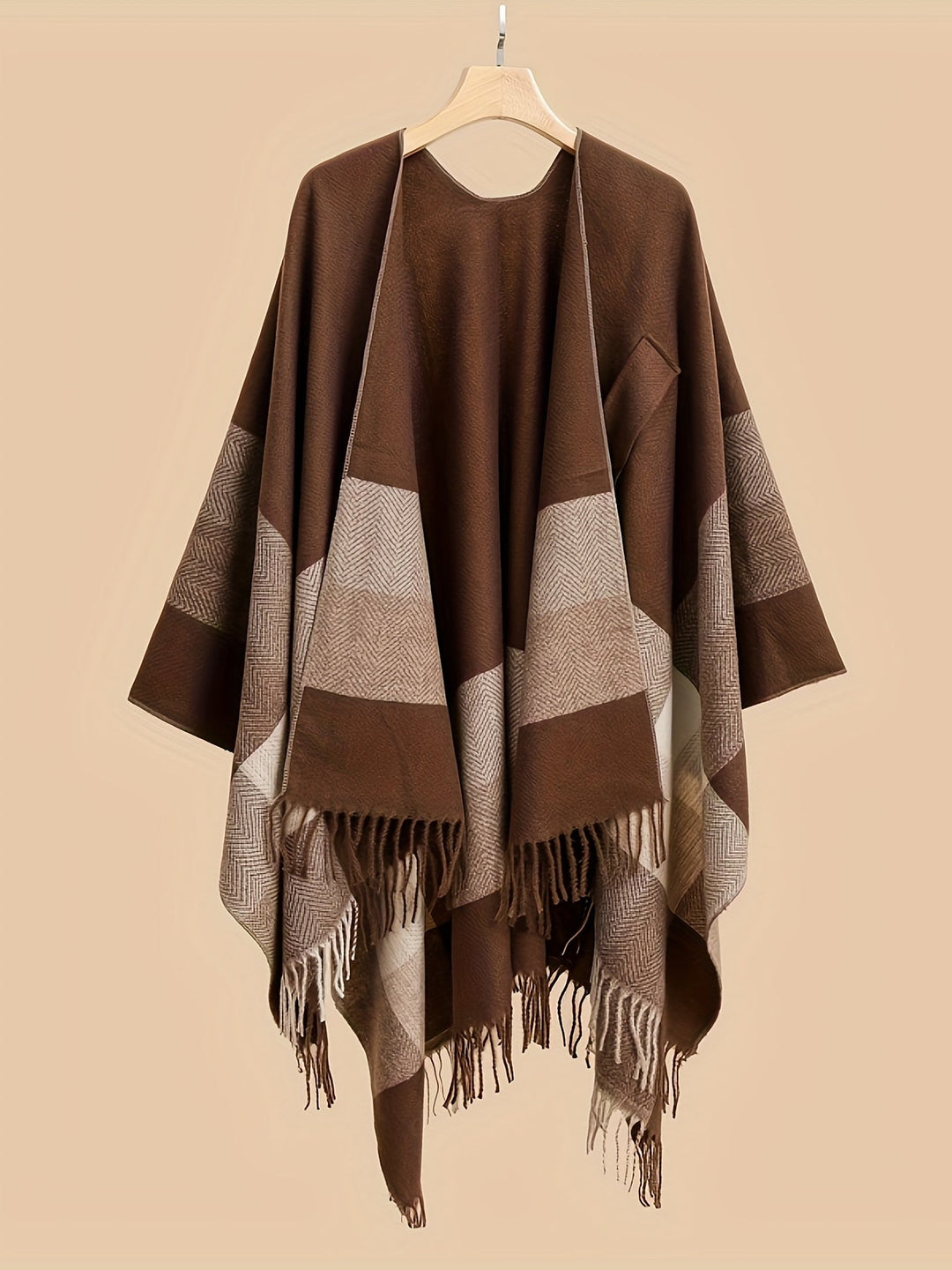 Kyrine - Poncho Schal Mit Fransen Und Geometrischem Muster