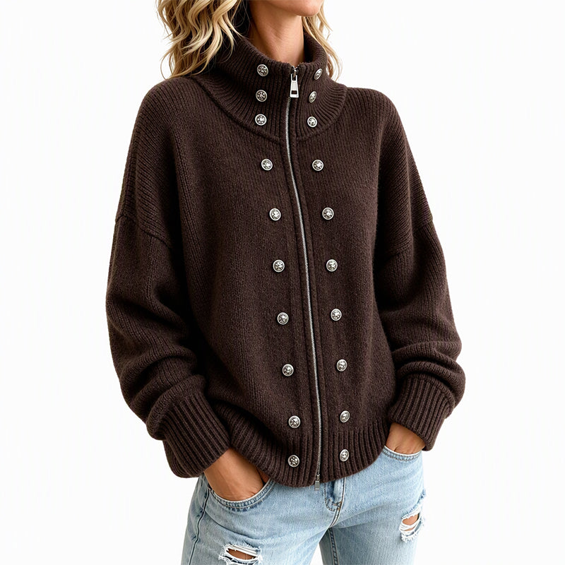 Ezgia – Strickjacke Mit Zierknopf
